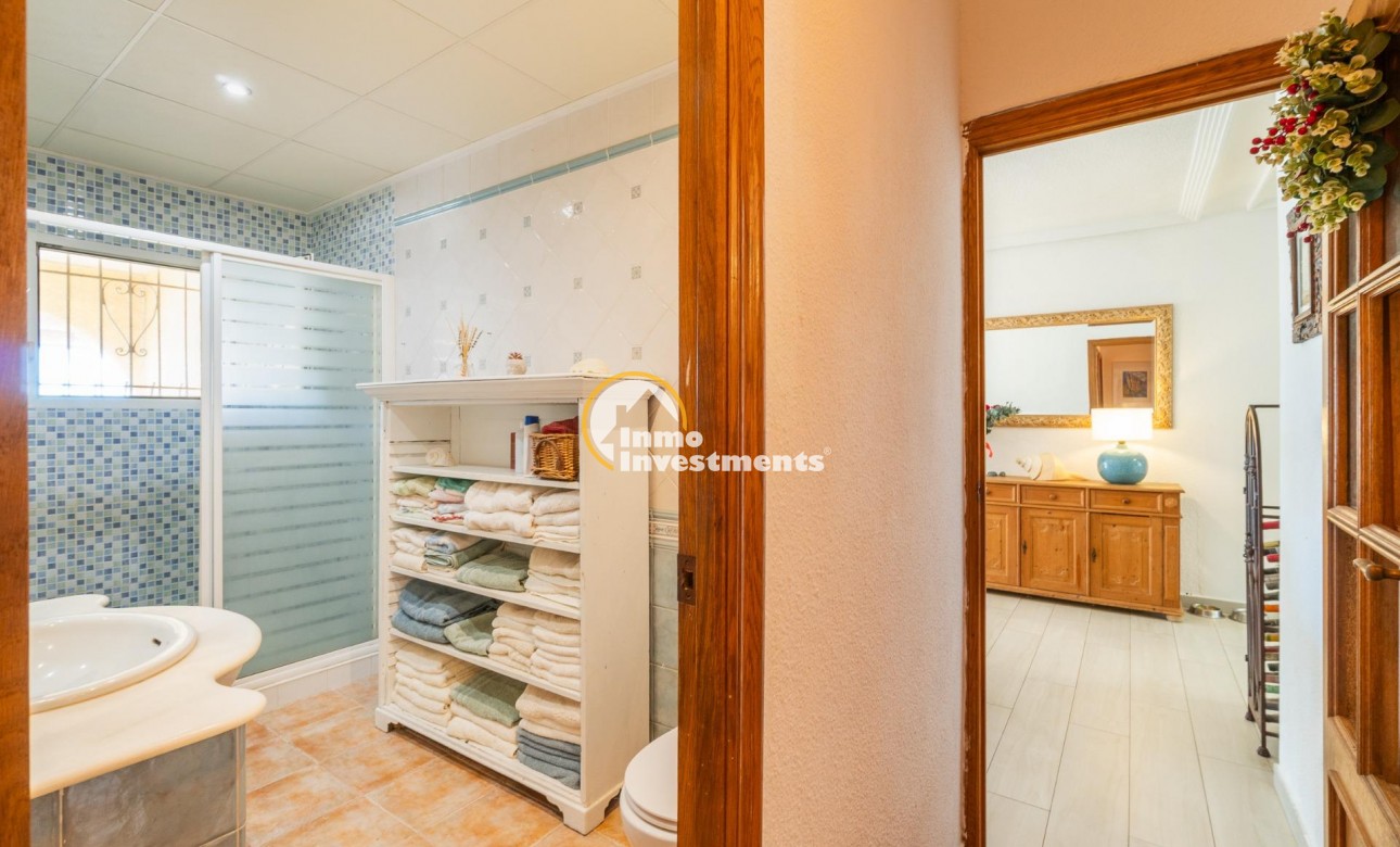 Resale - Semi detached villa - Los Balcones