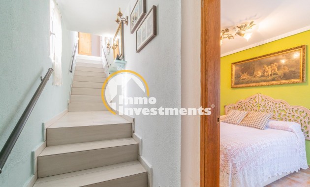 Resale - Semi detached villa - Los Balcones