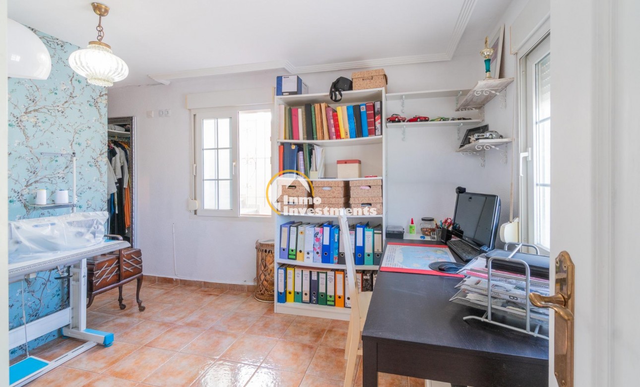 Resale - Semi detached villa - Los Balcones
