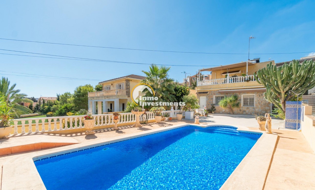 Resale - Semi detached villa - Los Balcones