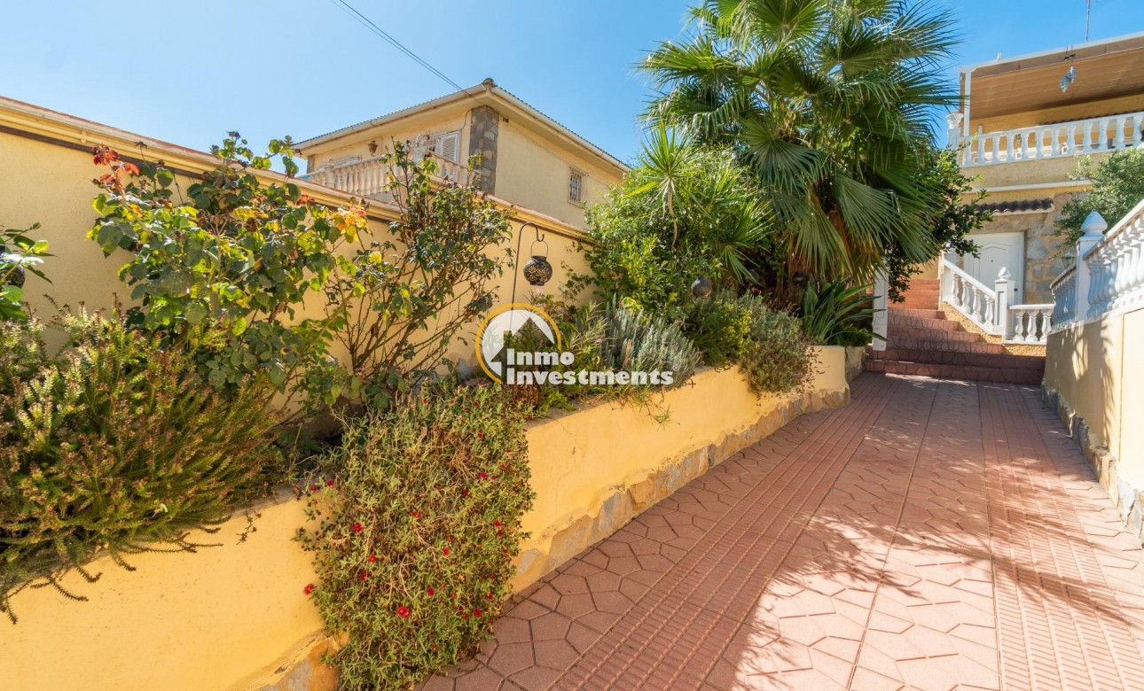 Resale - Semi detached villa - Los Balcones