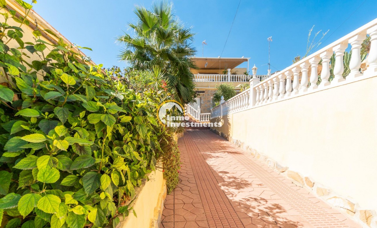 Resale - Semi detached villa - Los Balcones