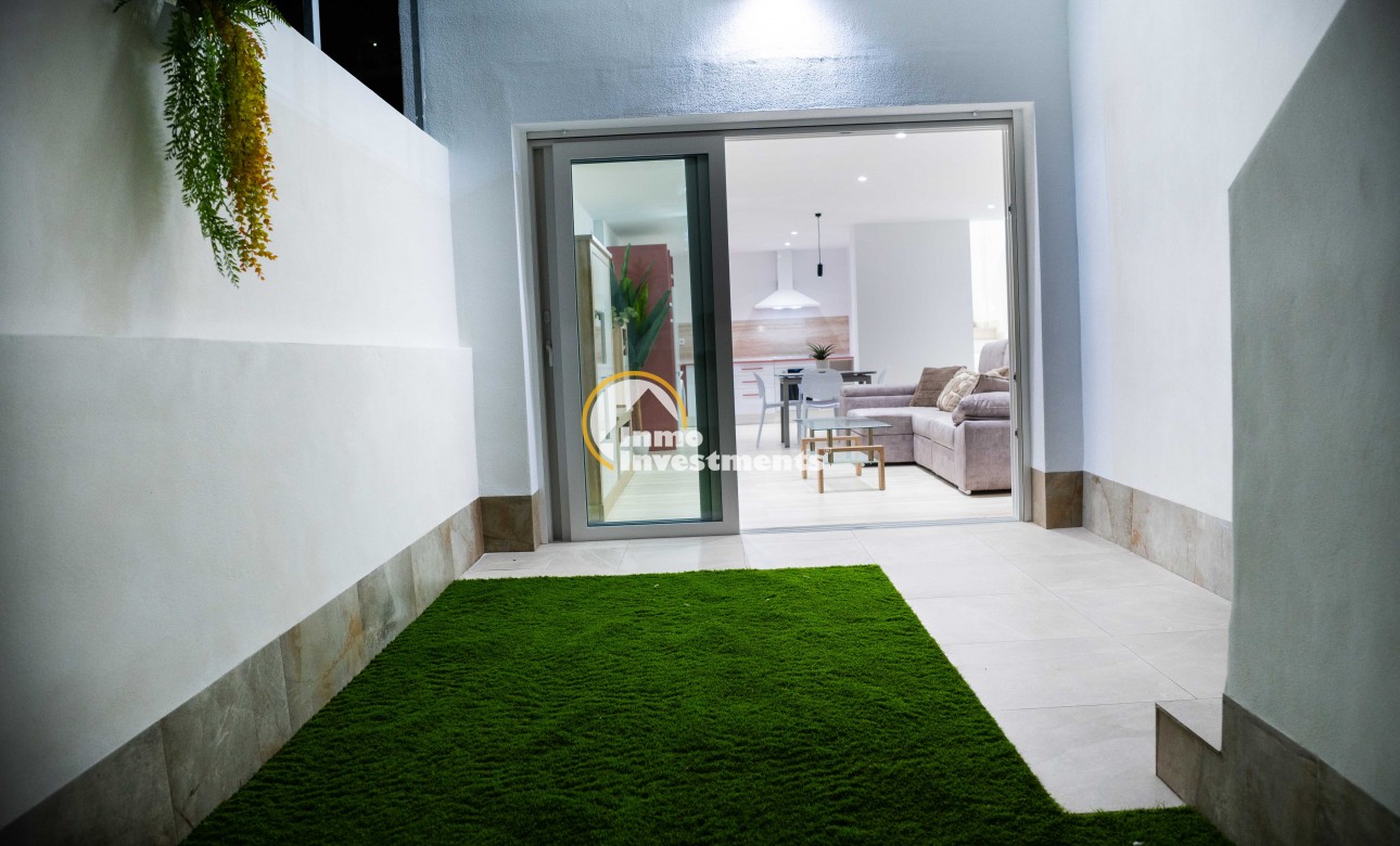 Obra nueva - Chalet independiente - Ciudad Quesada