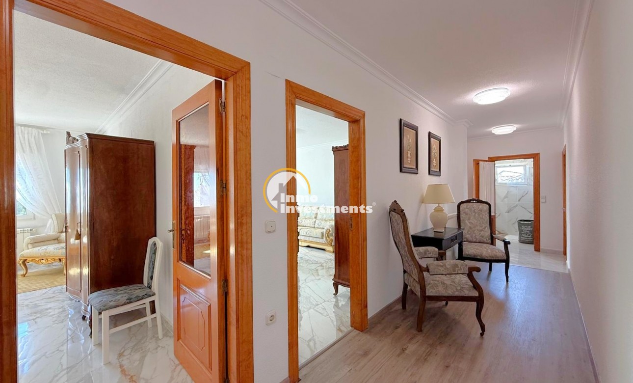 Reventa - Chalet independiente - Villamartin - Blue Lagoon
