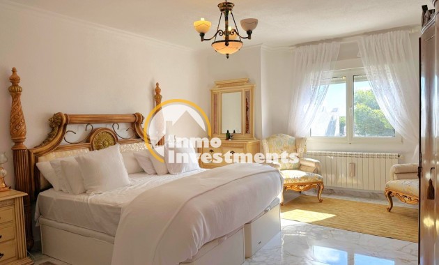 Reventa - Chalet independiente - Villamartin - Blue Lagoon