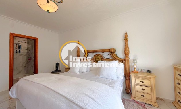 Reventa - Chalet independiente - Villamartin - Blue Lagoon