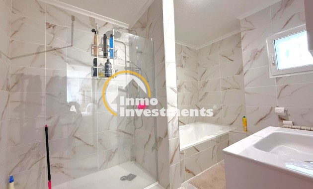 Reventa - Chalet independiente - Villamartin - Blue Lagoon