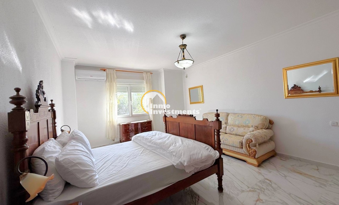 Reventa - Chalet independiente - Villamartin - Blue Lagoon