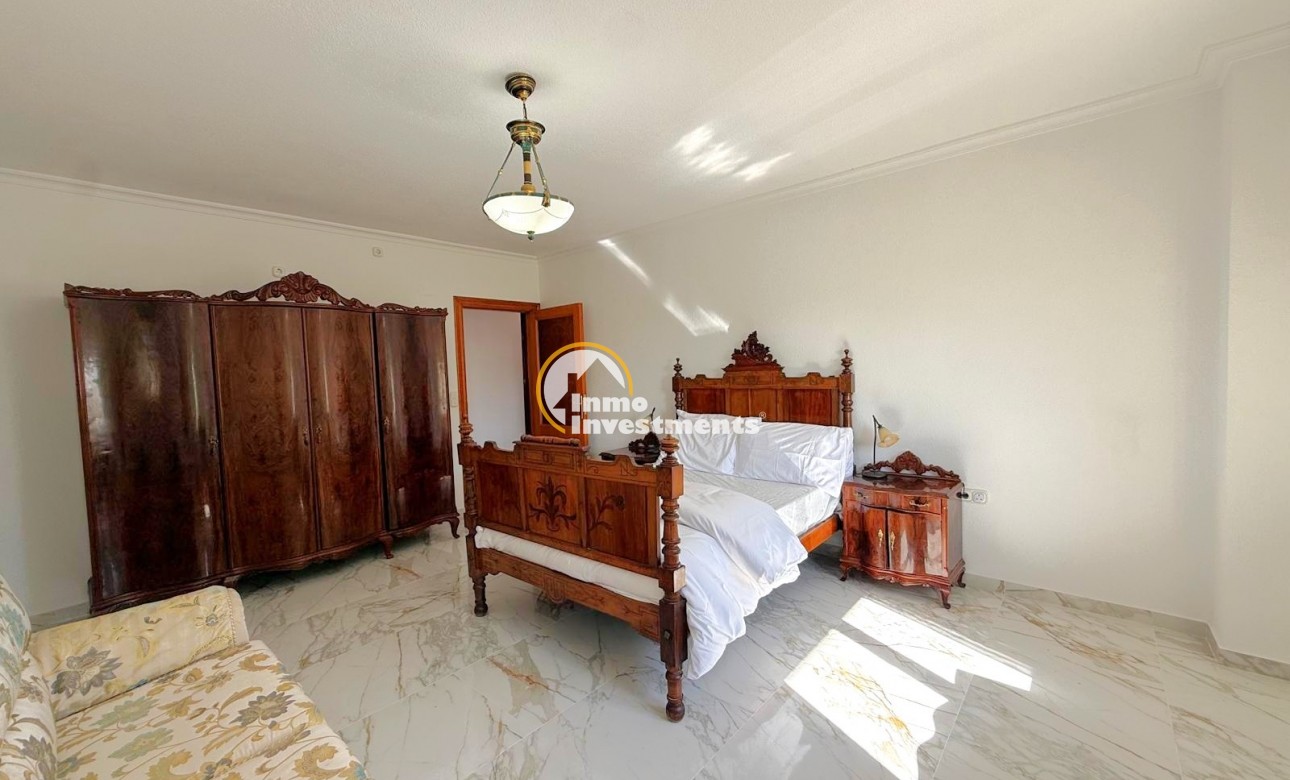 Reventa - Chalet independiente - Villamartin - Blue Lagoon