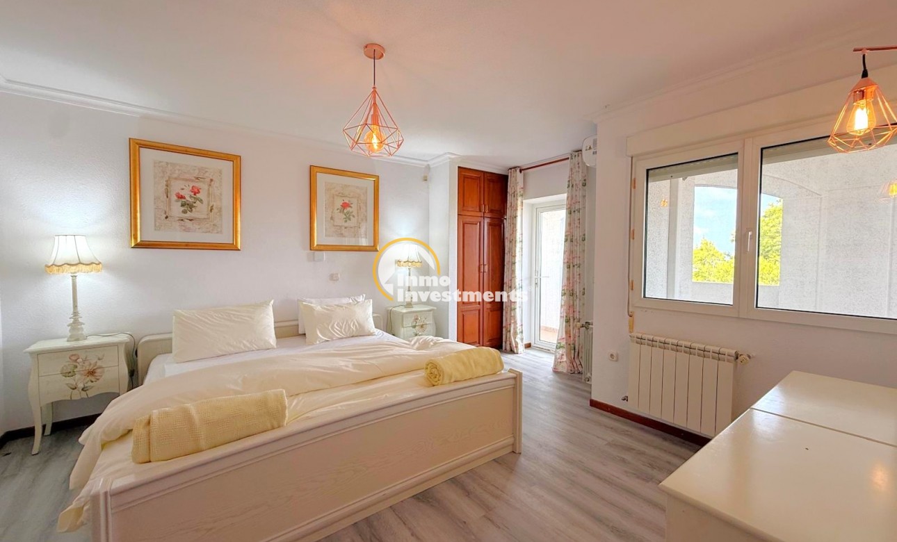 Reventa - Chalet independiente - Villamartin - Blue Lagoon