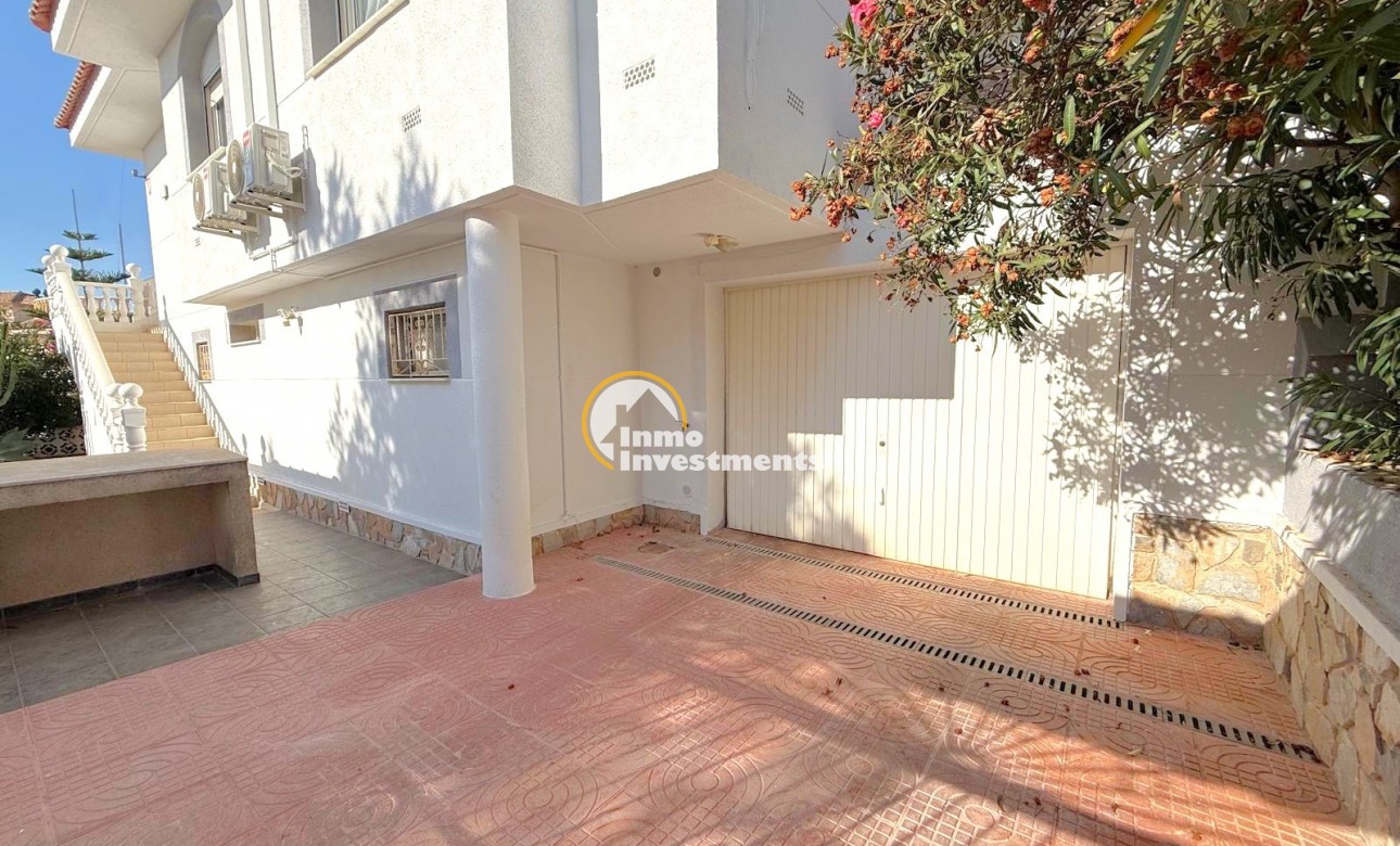 Reventa - Chalet independiente - Villamartin - Blue Lagoon