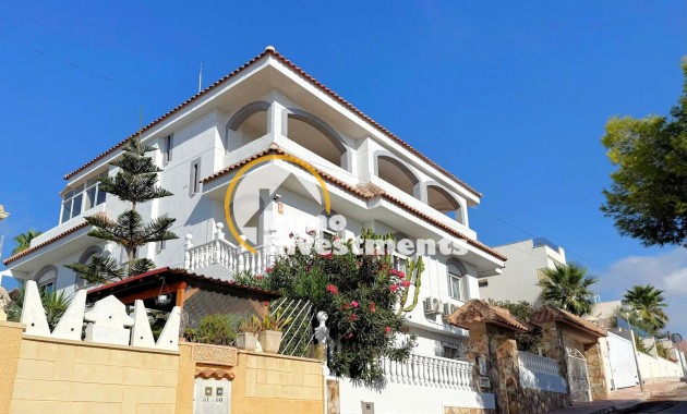 Reventa - Chalet independiente - Villamartin - Blue Lagoon