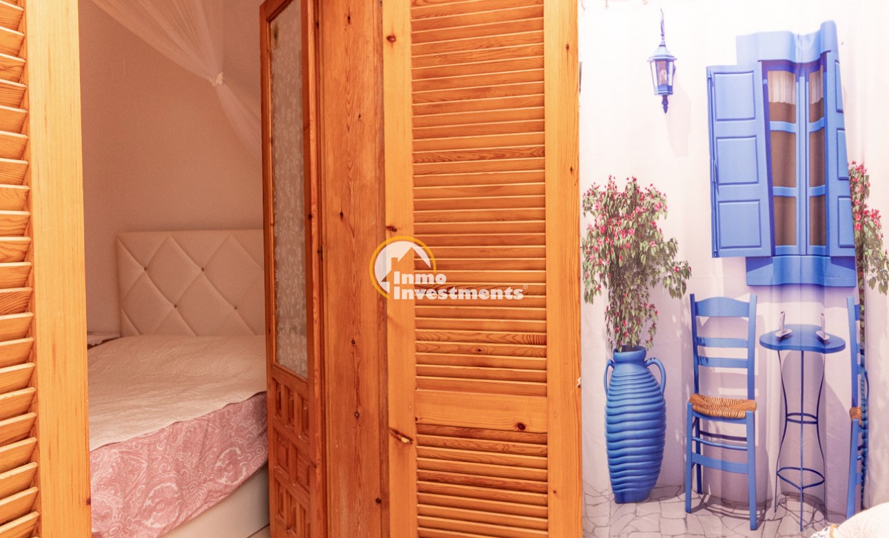 Resale - Apartment - Torrevieja - El Chaparral