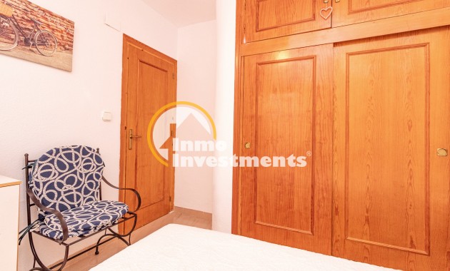 Resale - Apartment - Torrevieja - El Chaparral