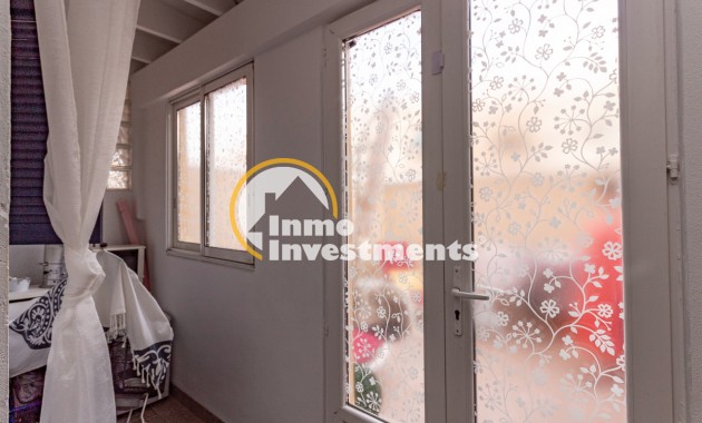 Resale - Apartment - Torrevieja - El Chaparral