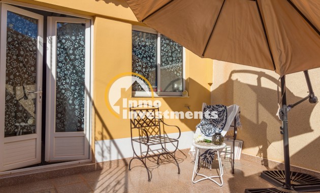 Resale - Apartment - Torrevieja - El Chaparral