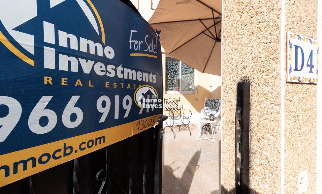 Resale - Apartment - Torrevieja - El Chaparral