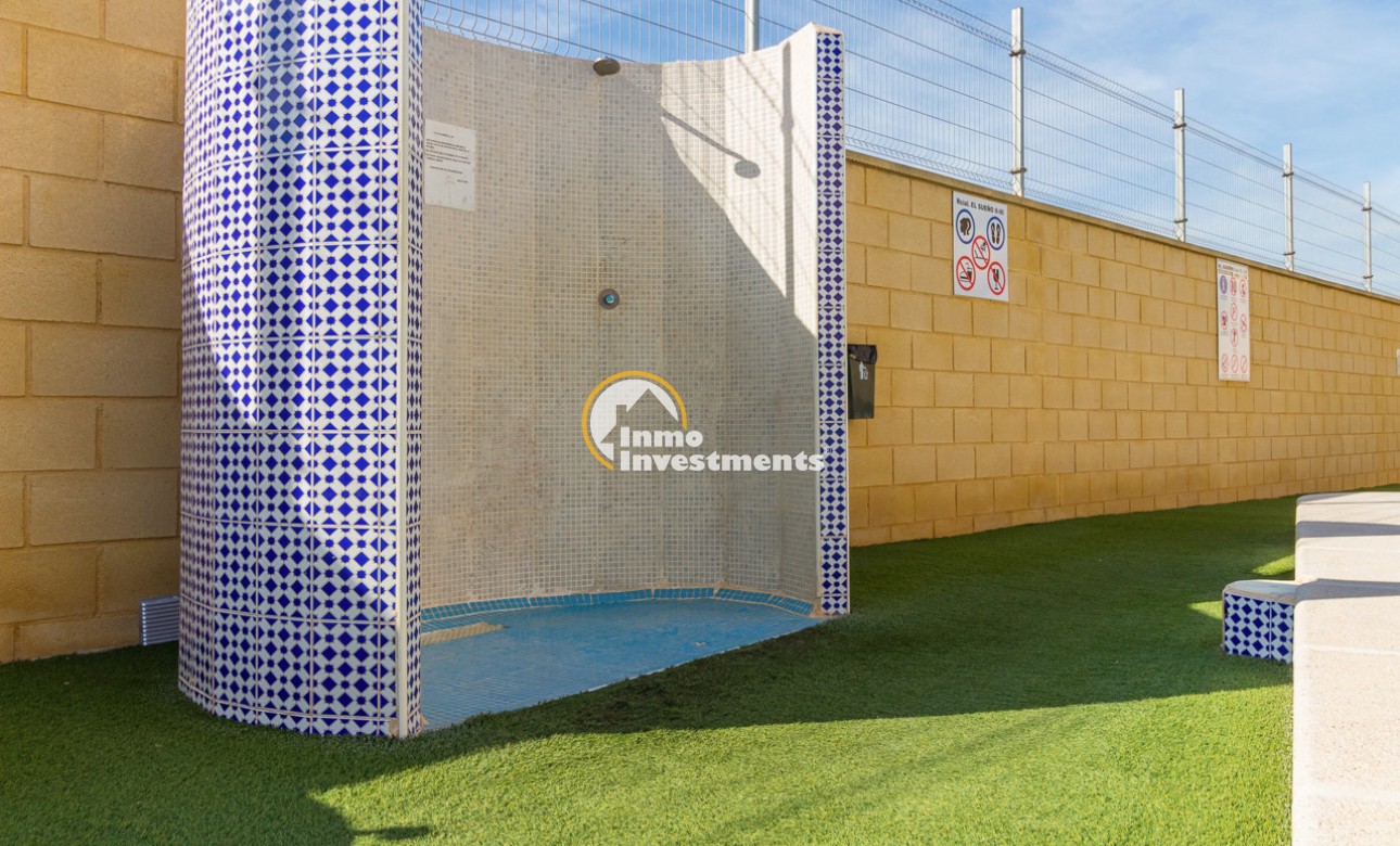 Resale - Apartment - Torrevieja - El Chaparral