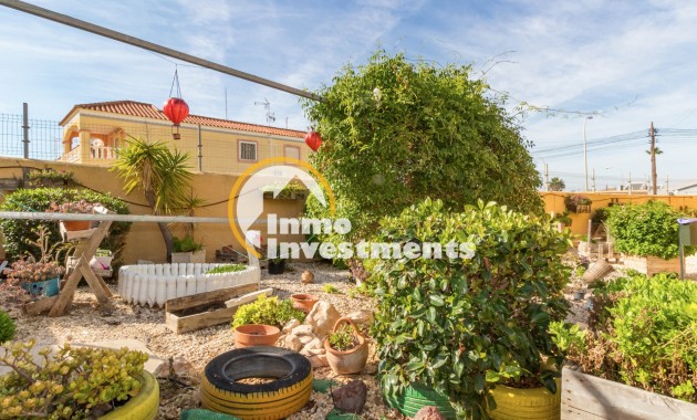 Resale - Apartment - Torrevieja - El Chaparral