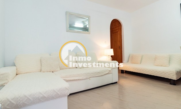 Resale - Apartment - Torrevieja - El Chaparral