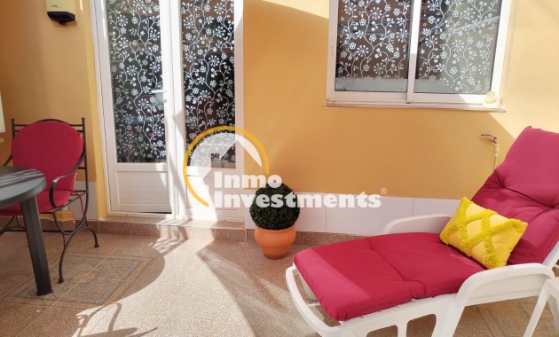 Resale - Apartment - Torrevieja - El Chaparral