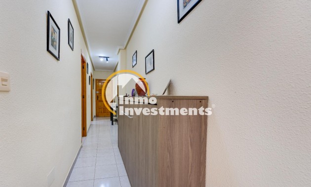 Reventa - Apartamento - Torrevieja - Playas