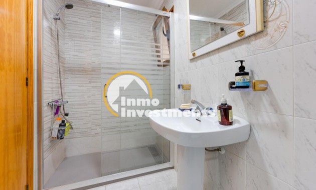 Reventa - Apartamento - Torrevieja - Playas