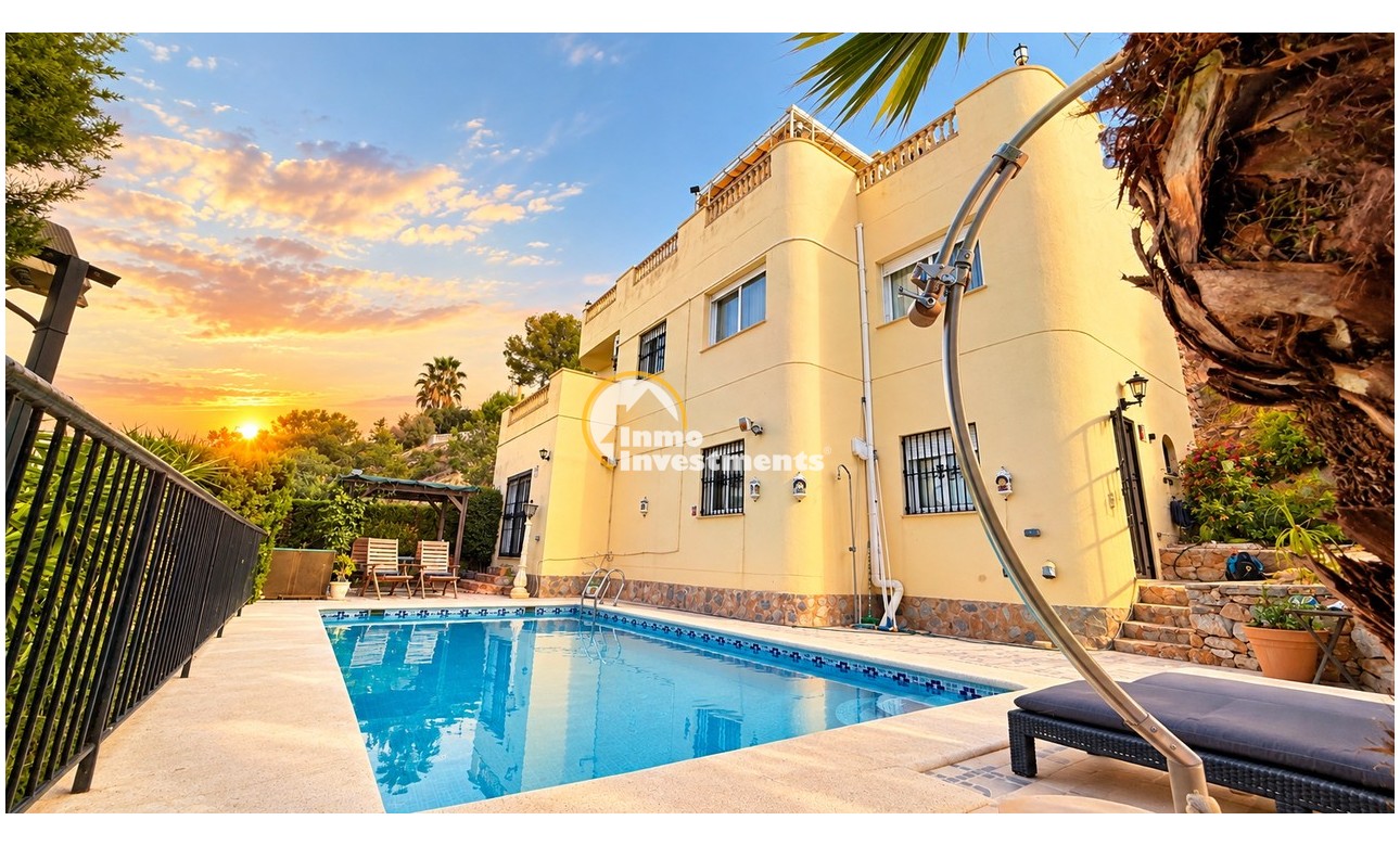 Resale - Villa - Las Ramblas - Las Ramblas Golf