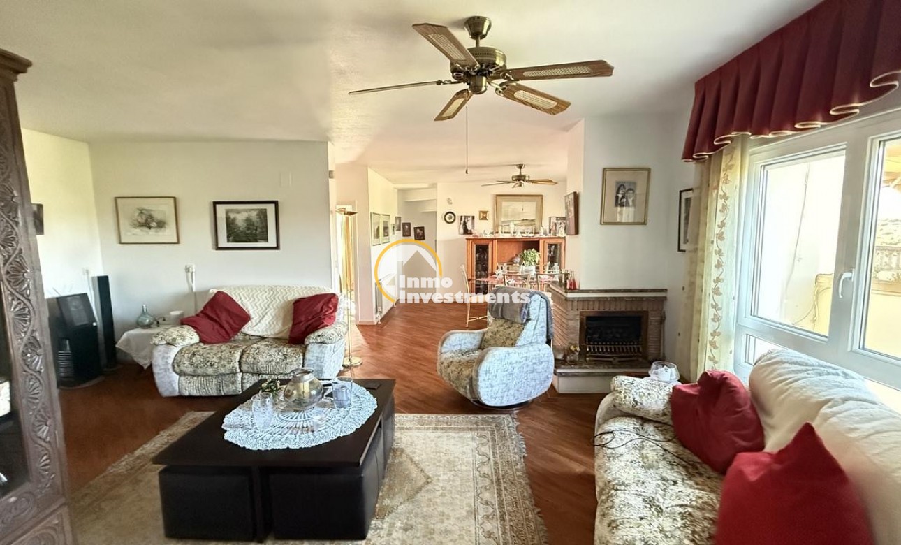 Resale - Villa - Las Ramblas - Las Ramblas Golf