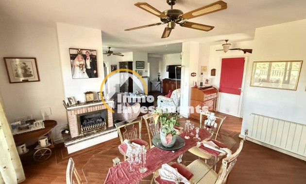 Resale - Villa - Las Ramblas - Las Ramblas Golf