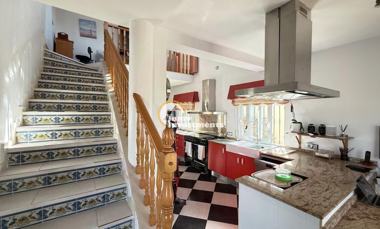 Resale - Villa - Las Ramblas - Las Ramblas Golf