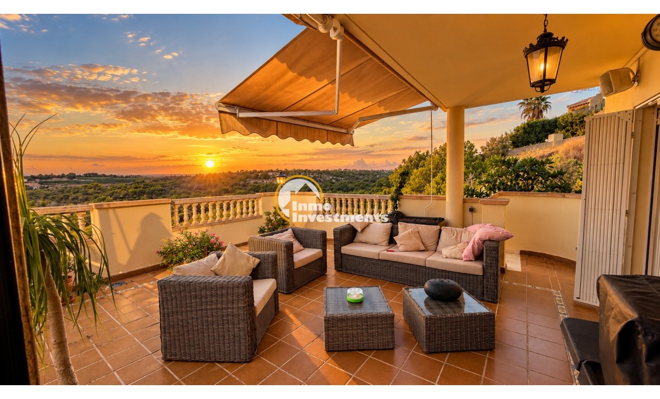 Resale - Villa - Las Ramblas - Las Ramblas Golf