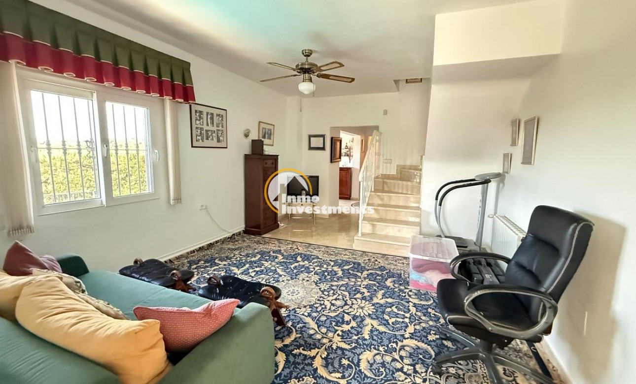 Resale - Villa - Las Ramblas - Las Ramblas Golf