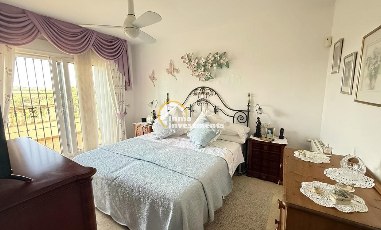 Resale - Villa - Las Ramblas - Las Ramblas Golf
