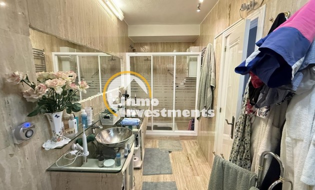 Resale - Villa - Las Ramblas - Las Ramblas Golf
