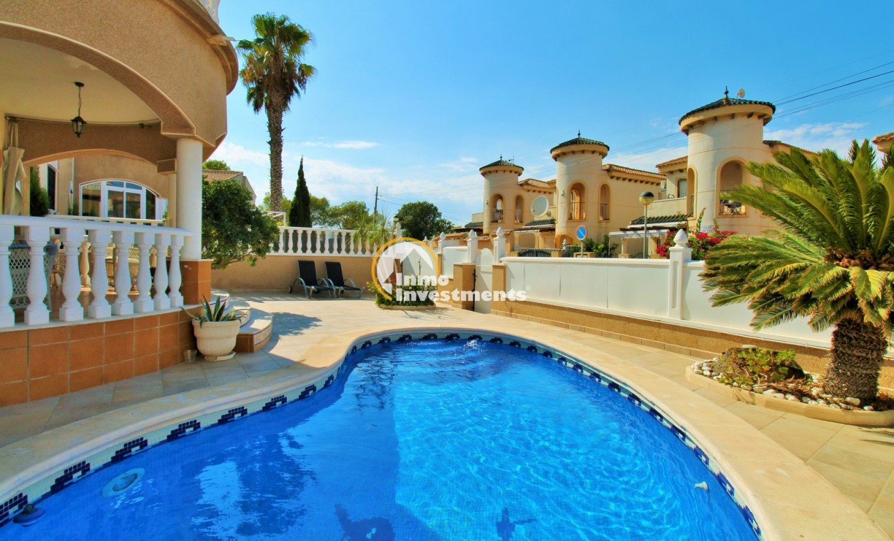 Revente privée - Villa - Villamartin