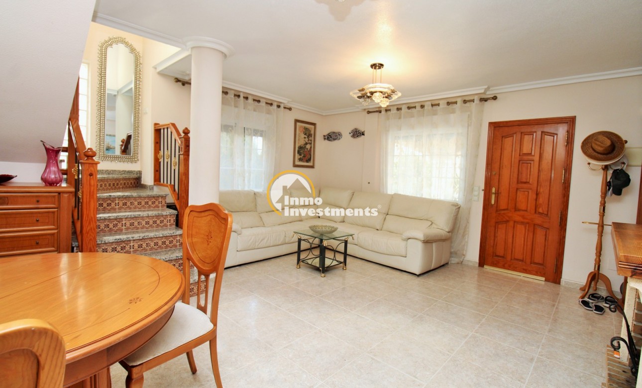 Revente privée - Villa - Villamartin