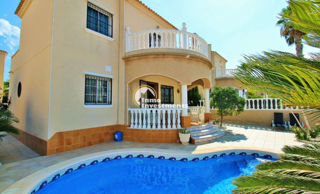 Revente privée - Villa - Villamartin