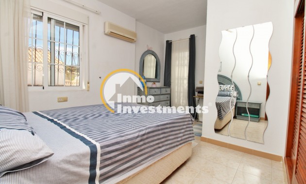 Reventa - Chalet independiente - Villamartin