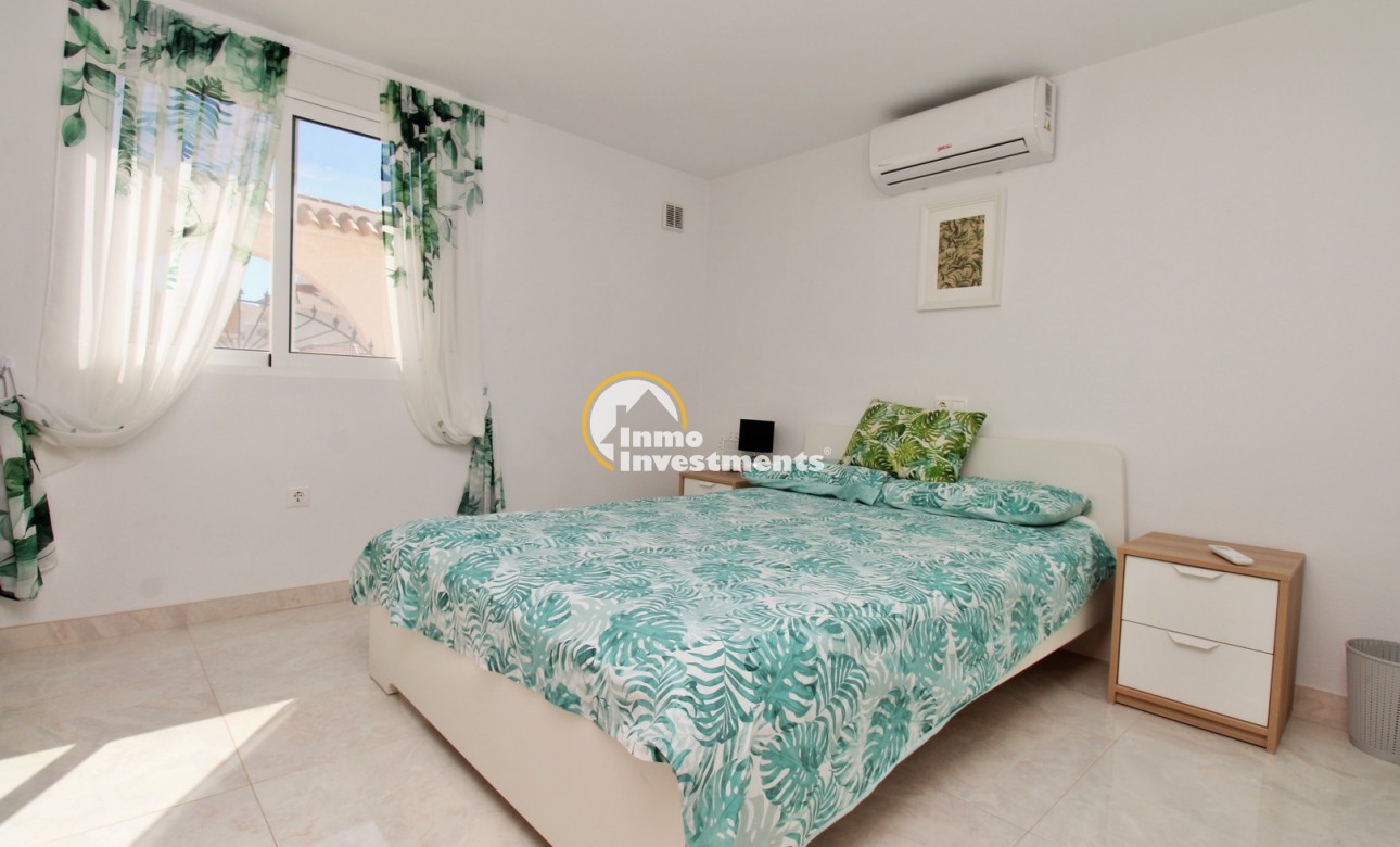 Reventa - Chalet independiente - Villamartin