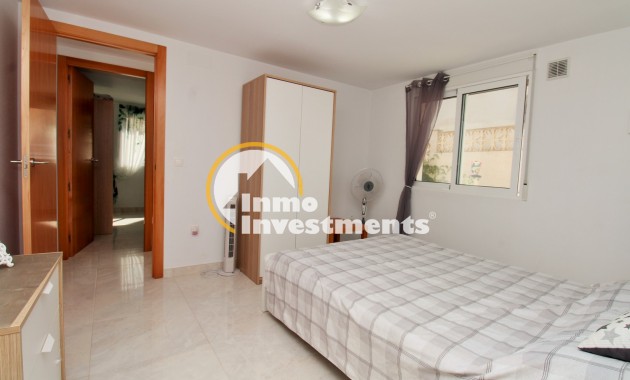 Reventa - Chalet independiente - Villamartin