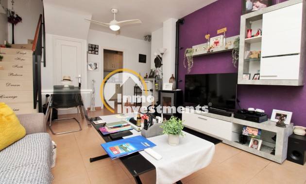 Resale - Town house - Villamartin