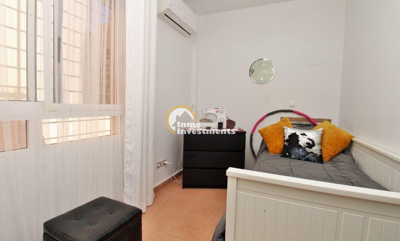 Resale - Town house - Villamartin
