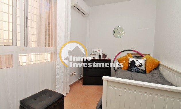 Resale - Town house - Villamartin