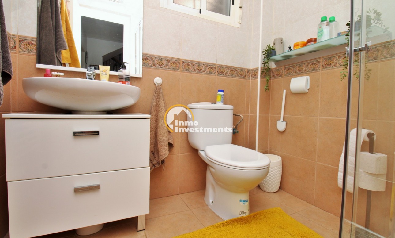 Resale - Town house - Villamartin