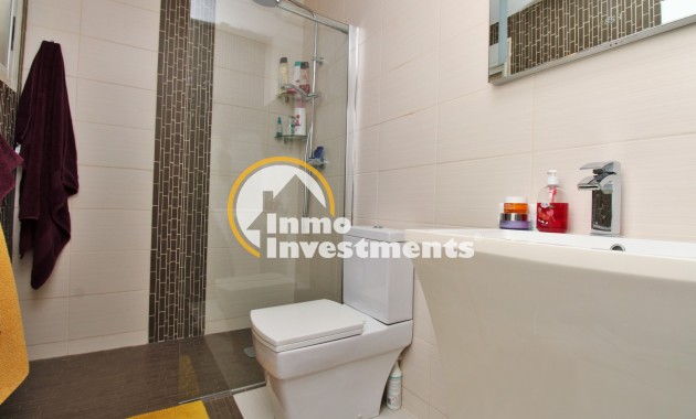 Resale - Town house - Villamartin