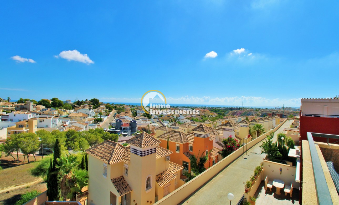 Resale - Town house - Villamartin