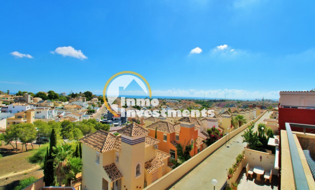 Resale - Town house - Villamartin