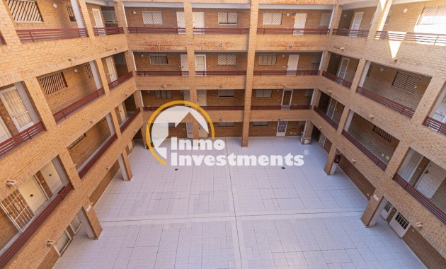 Resale - Apartment - Torrevieja
