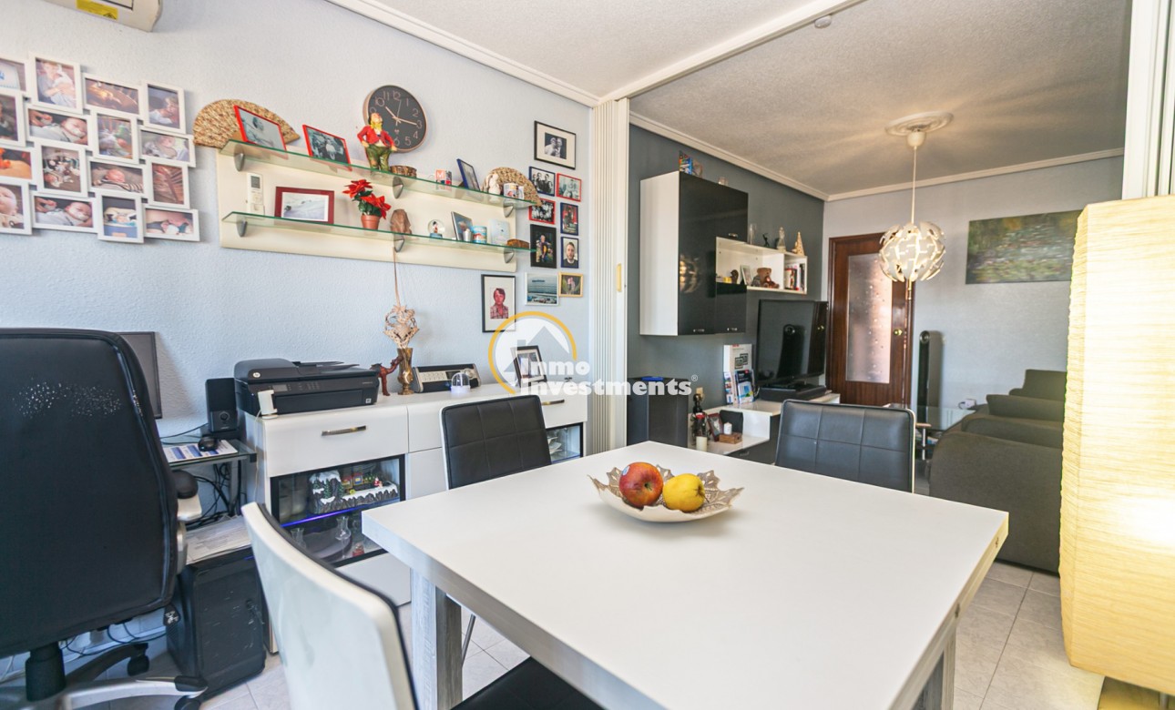 Resale - Apartment - Torrevieja